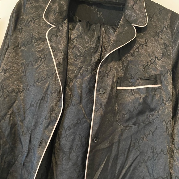 Victoria’s Secret satin pajamas. Small top. Medium bottoms. - Picture 4 of 10